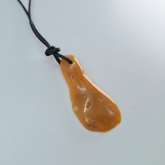 Australian natural boulder opal pendant with leather necklace - Picture 6 of 11